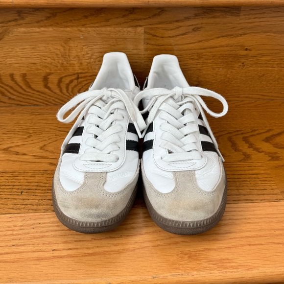 adidas Samba White and Black Sneakers - Picture 2 of 5